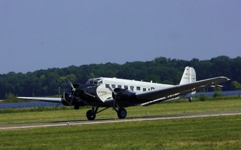 Ju 52