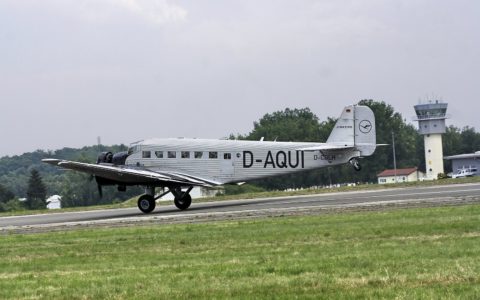 Ju 52